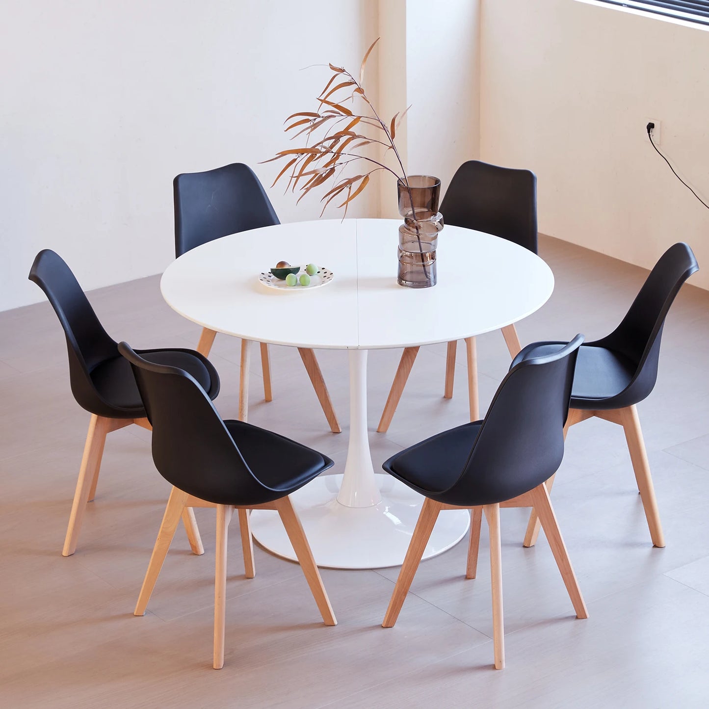 Table basse Éléna — finition noir, ronde, lot de 6