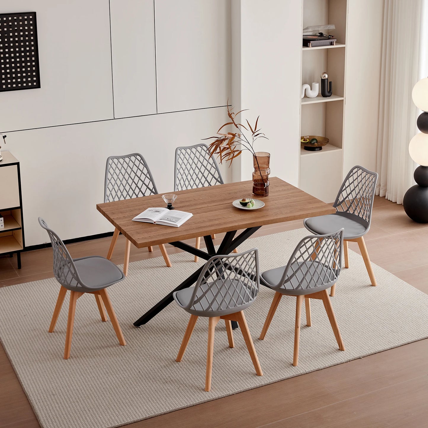 Chaise Liliane — bois massif, design contemporain