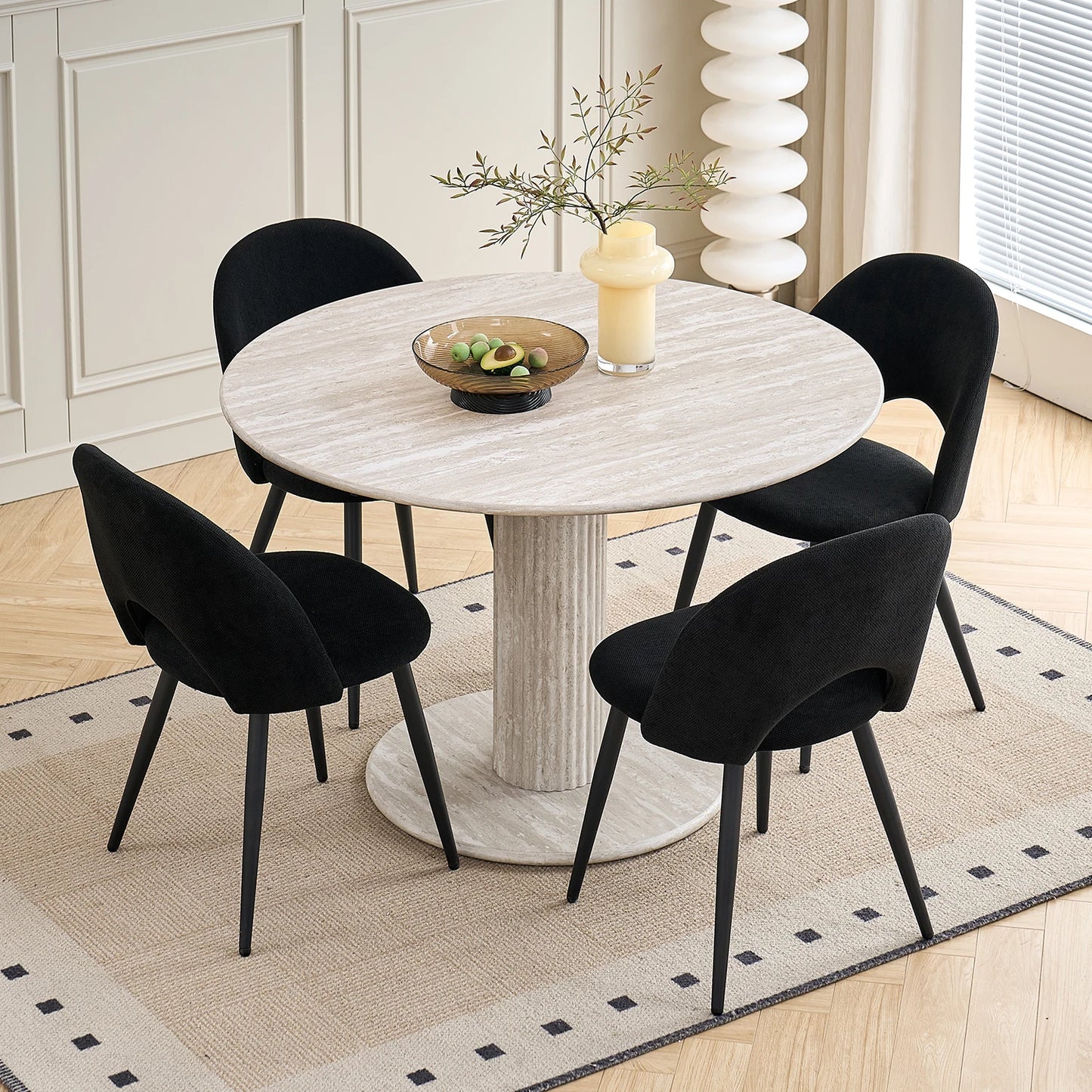 Table de salle à manger Fanny — bois massif, design contemporain, ronde