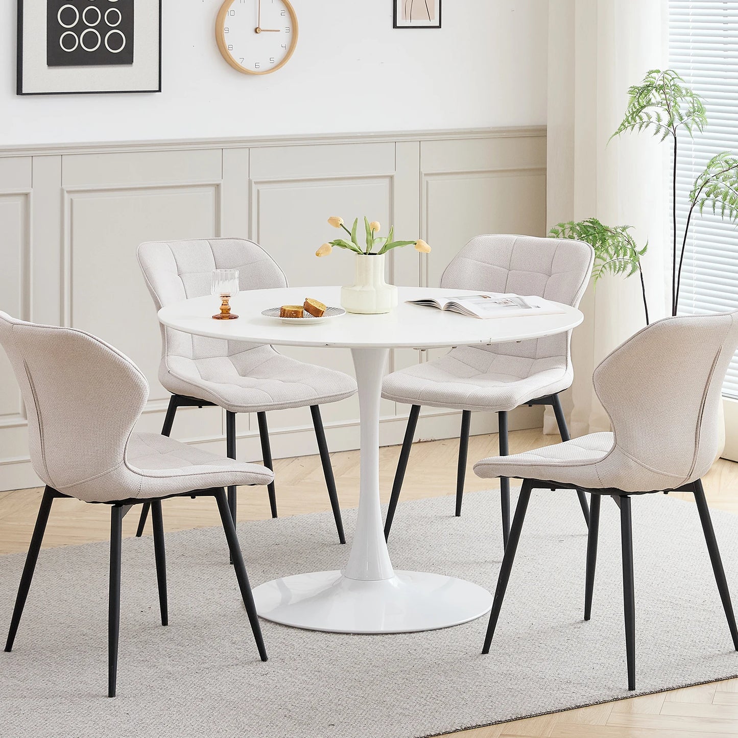 Chaise Cyril — finition noir, métal, design contemporain