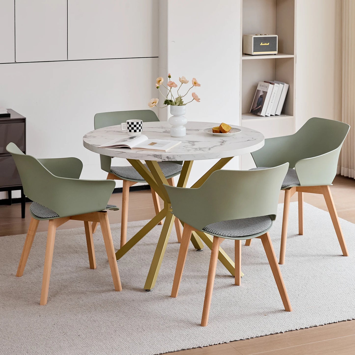 Chaise Lorraine — bois, design contemporain, avec accoudoirs