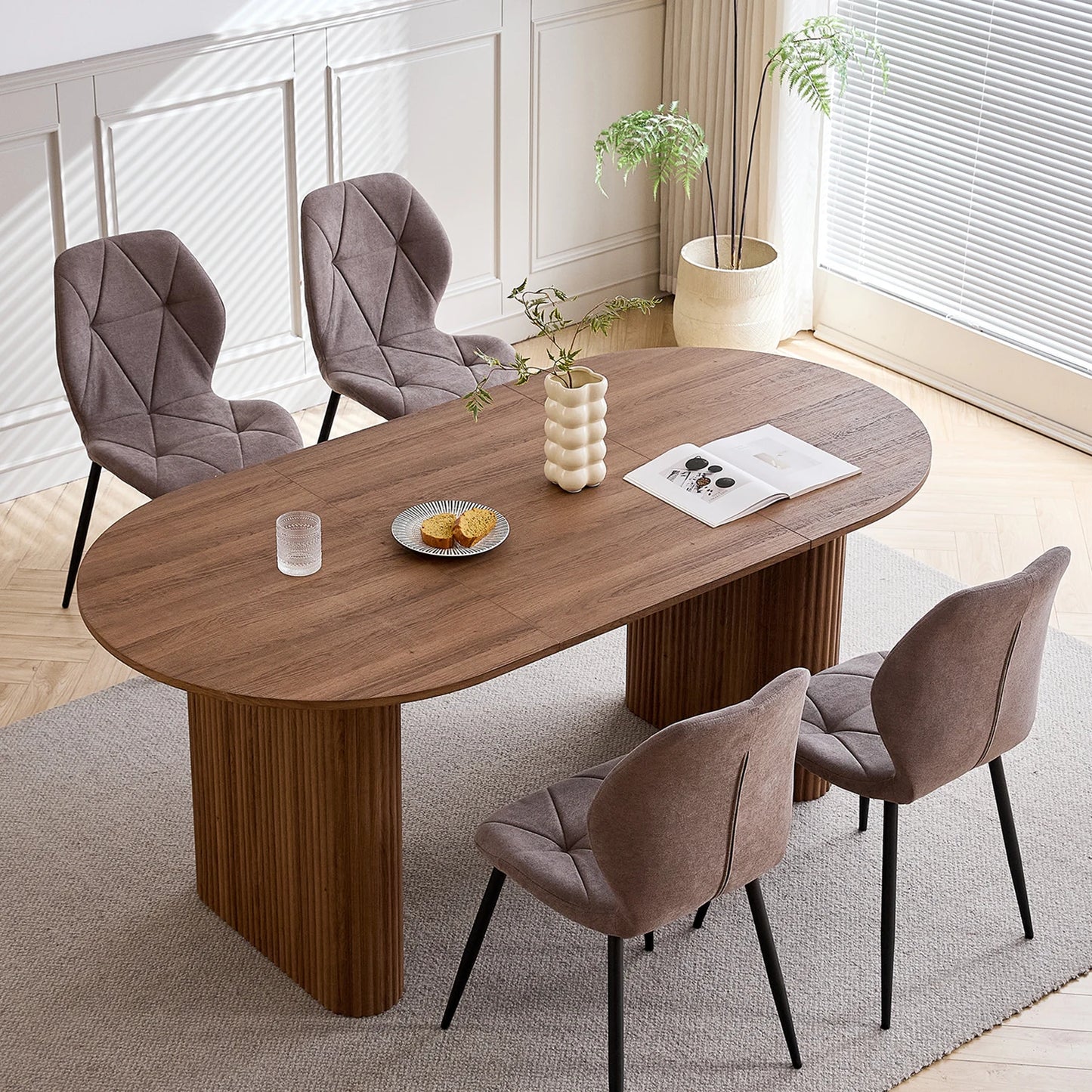 Table de salle à manger Prudence — bois, design contemporain