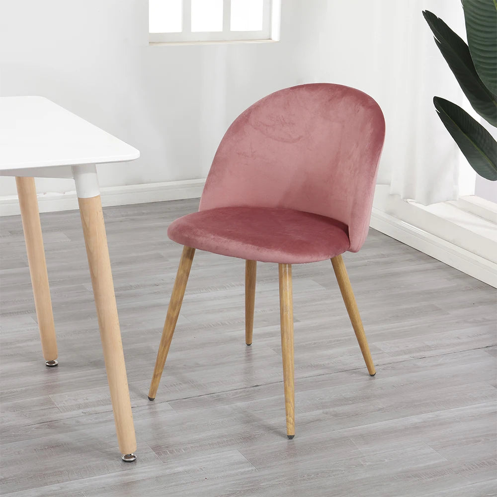 Chaise Élodie — finition rose, velours, métal