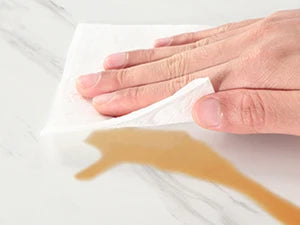 Table de salle à manger Louise — finition blanche, marbre, design contemporain, rectangulaire