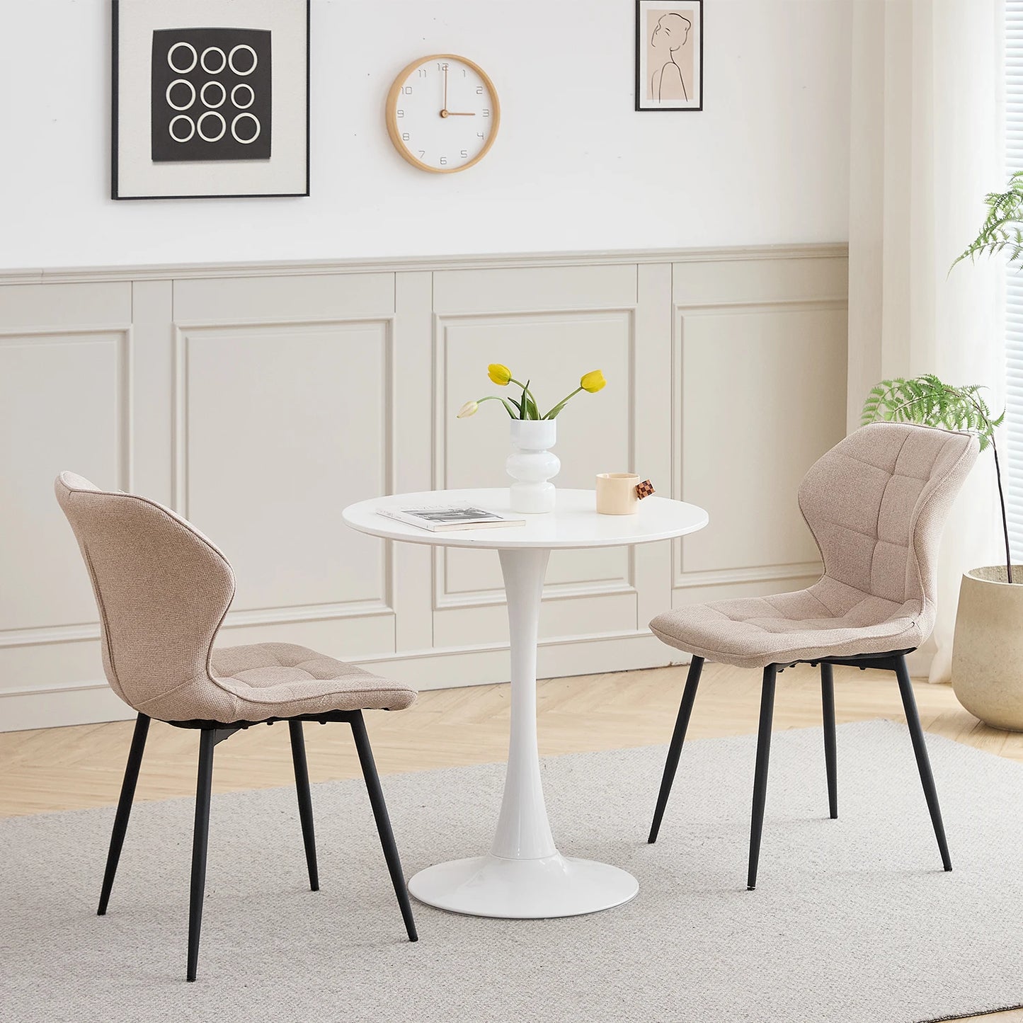 Chaise Cyril — finition noir, métal, design contemporain