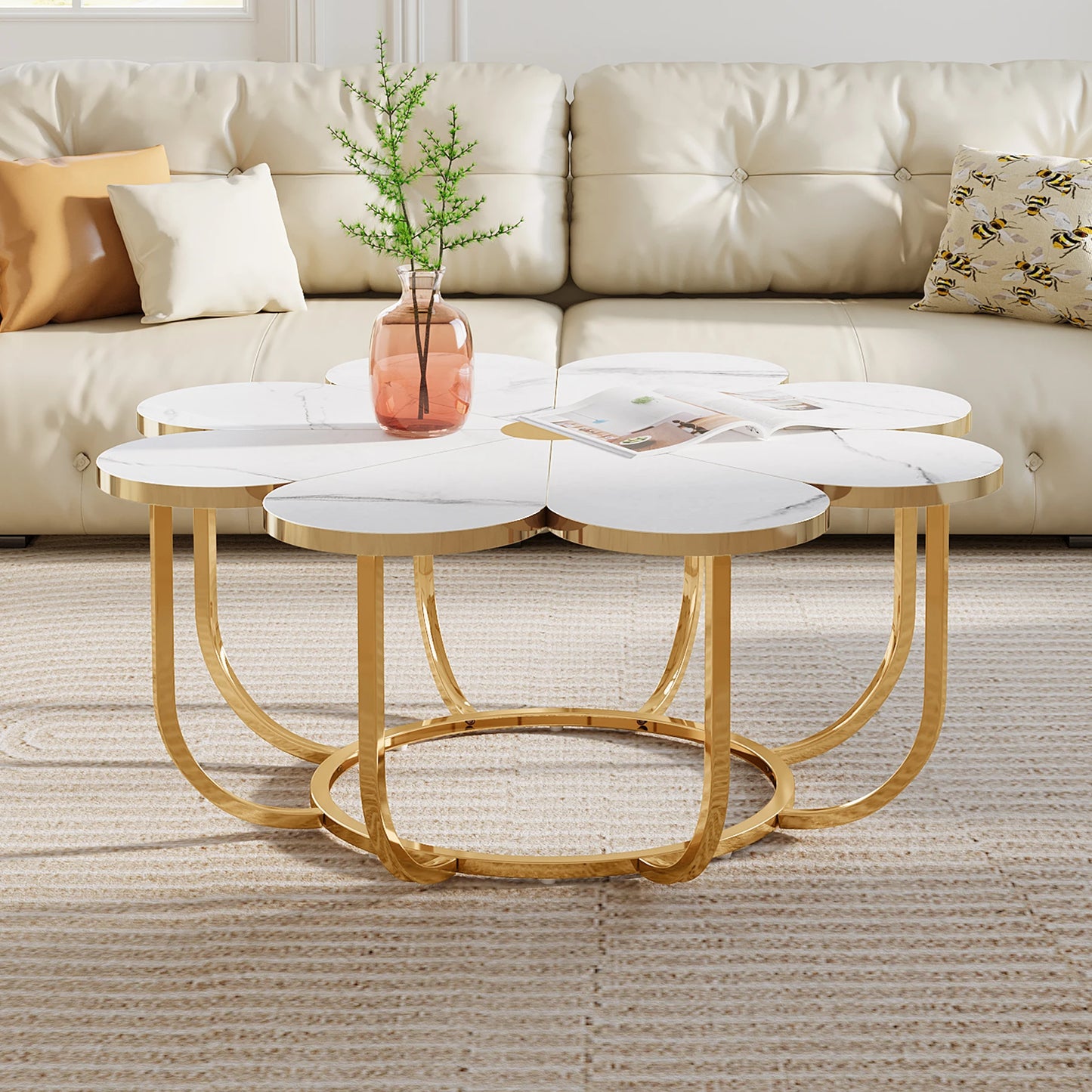 Table basse Tatiana — finition dorée, marbre