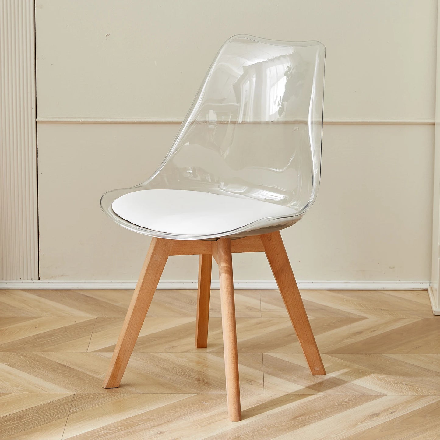 Chaise Véronique — bois, design contemporain