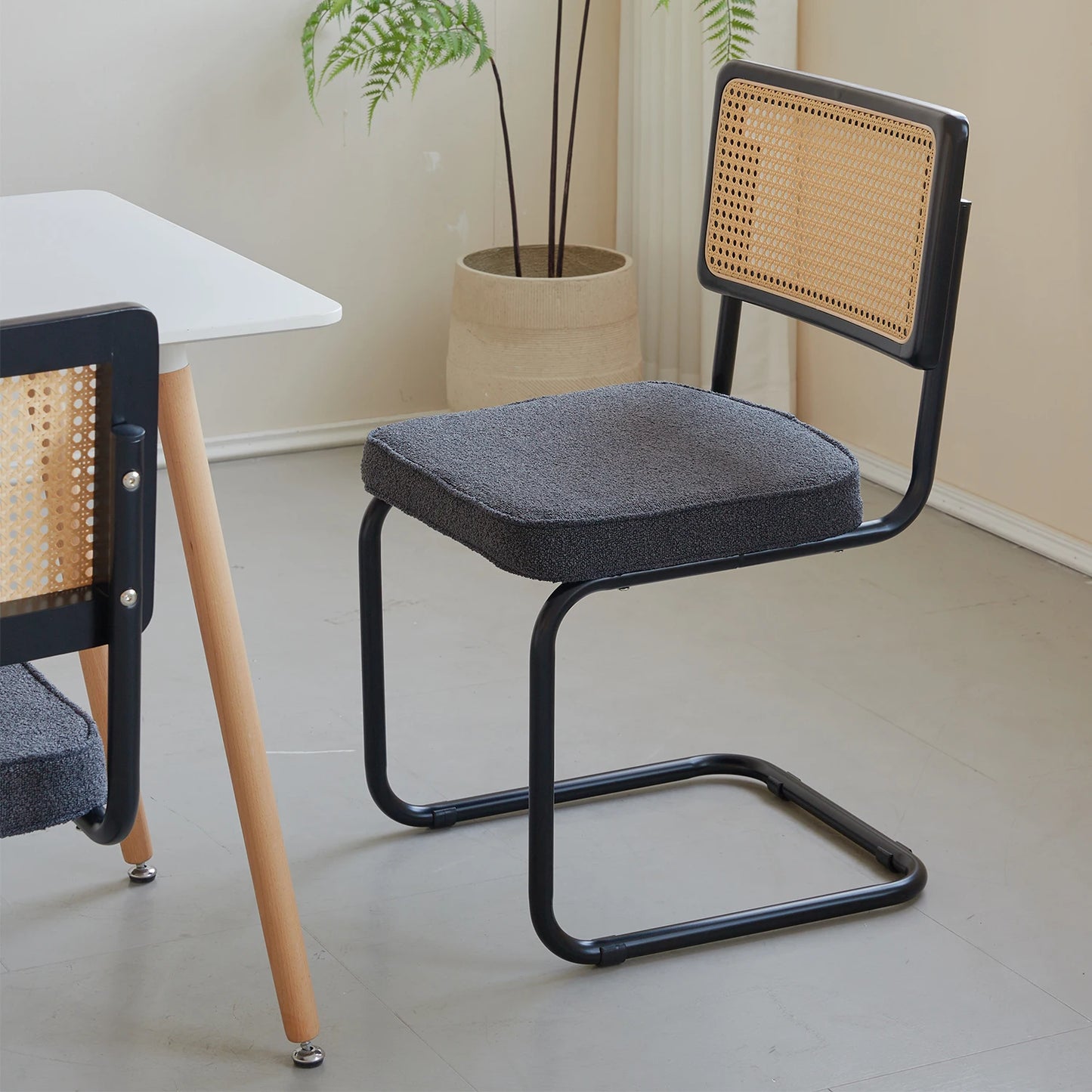 Chaise Lionel — style rétro